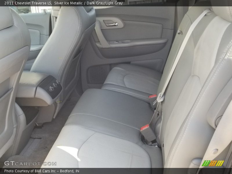 Silver Ice Metallic / Dark Gray/Light Gray 2011 Chevrolet Traverse LS