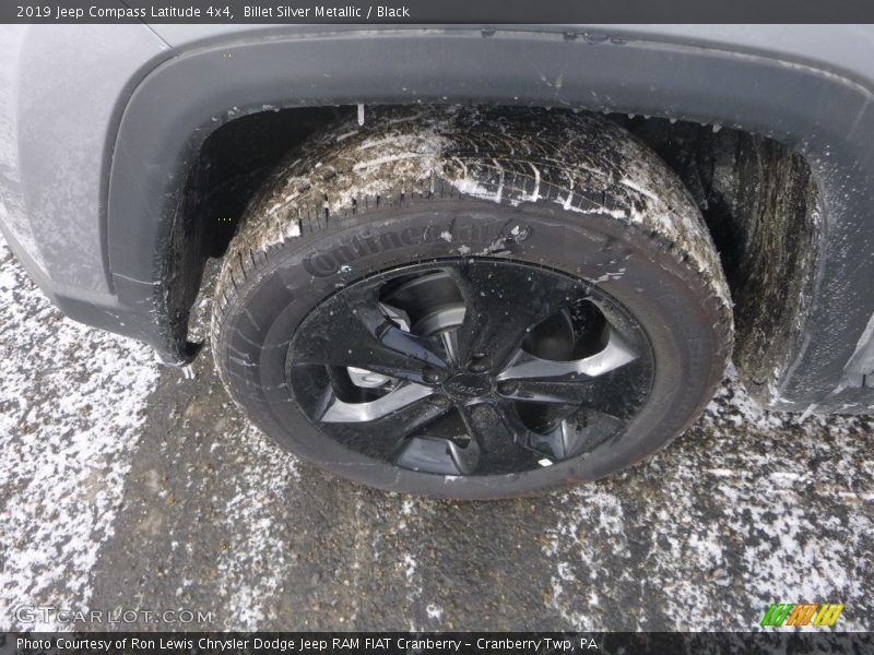 Billet Silver Metallic / Black 2019 Jeep Compass Latitude 4x4