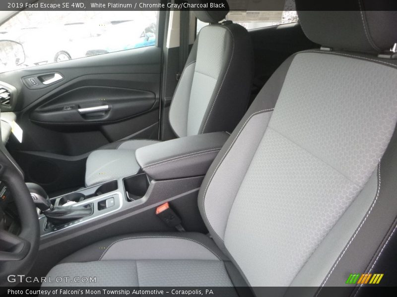 White Platinum / Chromite Gray/Charcoal Black 2019 Ford Escape SE 4WD