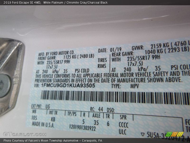 White Platinum / Chromite Gray/Charcoal Black 2019 Ford Escape SE 4WD
