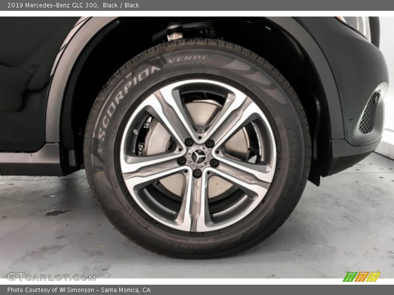 Black / Black 2019 Mercedes-Benz GLC 300