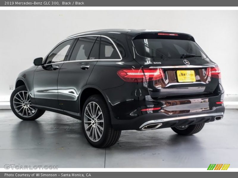Black / Black 2019 Mercedes-Benz GLC 300