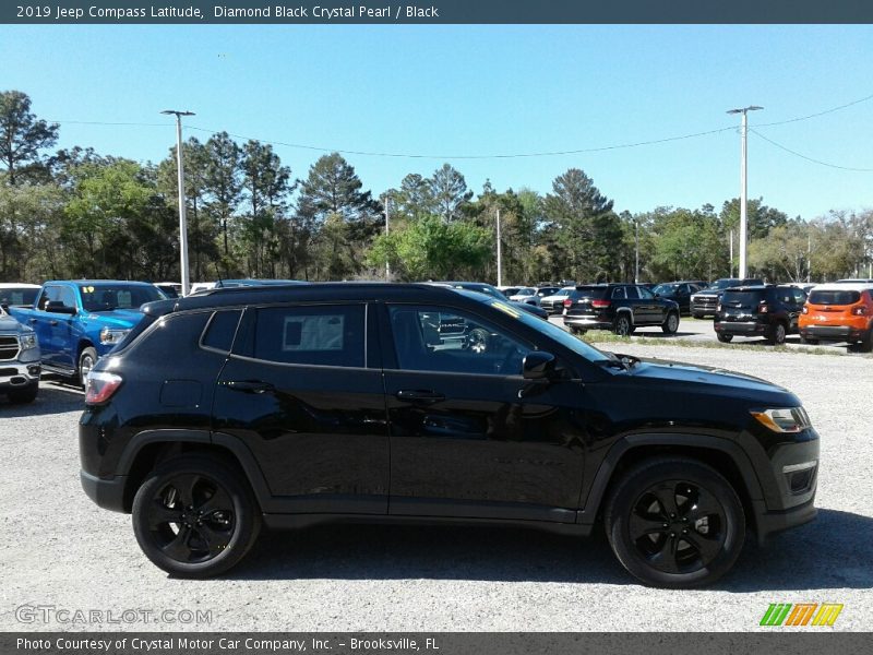Diamond Black Crystal Pearl / Black 2019 Jeep Compass Latitude
