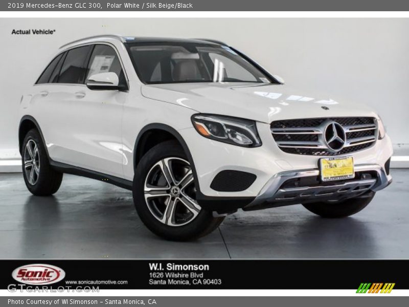 Polar White / Silk Beige/Black 2019 Mercedes-Benz GLC 300