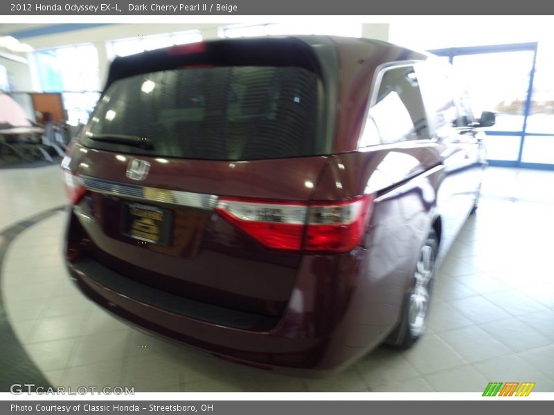 Dark Cherry Pearl II / Beige 2012 Honda Odyssey EX-L