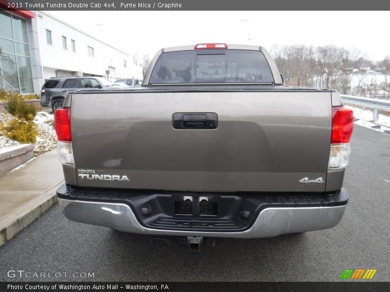 Pyrite Mica / Graphite 2013 Toyota Tundra Double Cab 4x4