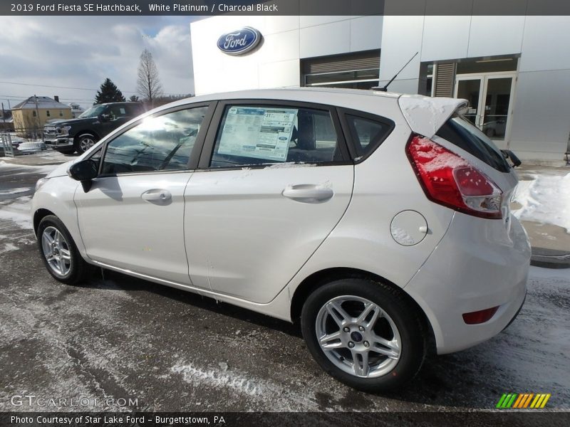 White Platinum / Charcoal Black 2019 Ford Fiesta SE Hatchback