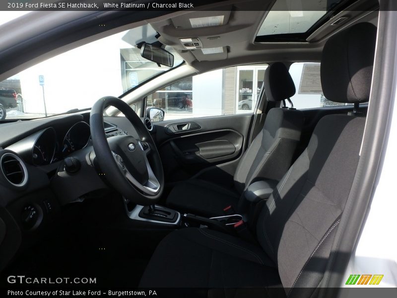 White Platinum / Charcoal Black 2019 Ford Fiesta SE Hatchback