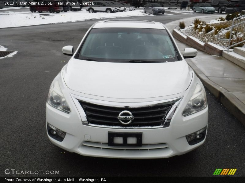 Pearl White / Charcoal 2013 Nissan Altima 2.5 SL