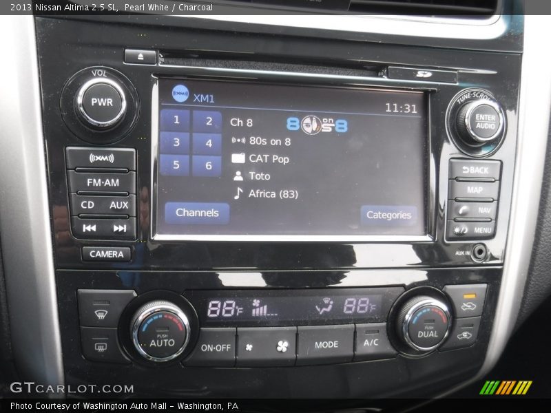 Pearl White / Charcoal 2013 Nissan Altima 2.5 SL