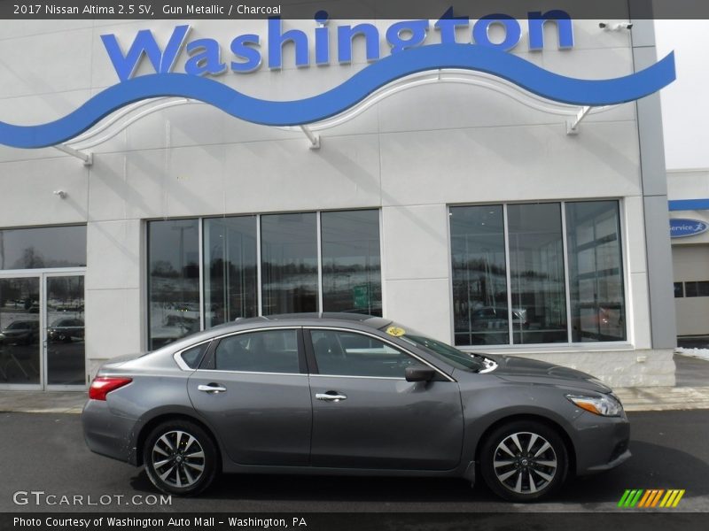 Gun Metallic / Charcoal 2017 Nissan Altima 2.5 SV
