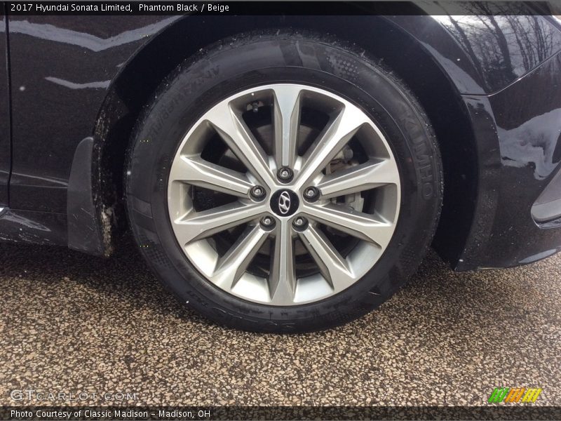 Phantom Black / Beige 2017 Hyundai Sonata Limited