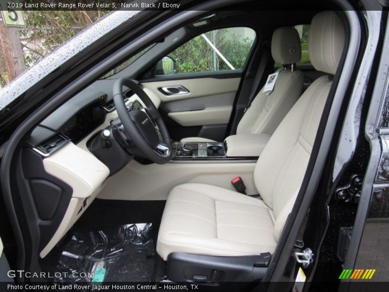 Narvik Black / Ebony 2019 Land Rover Range Rover Velar S
