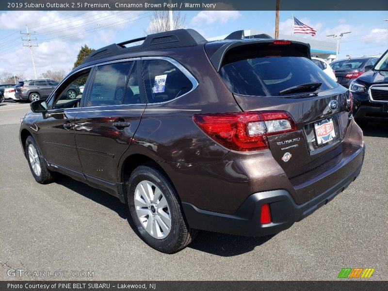 Cinnamon Brown Pearl / Warm Ivory 2019 Subaru Outback 2.5i Premium