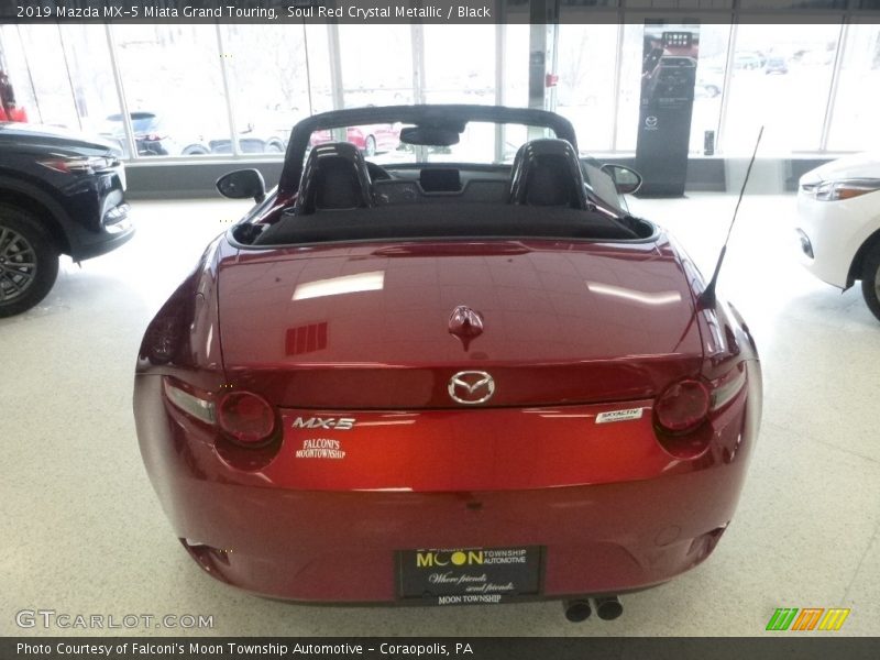 Soul Red Crystal Metallic / Black 2019 Mazda MX-5 Miata Grand Touring