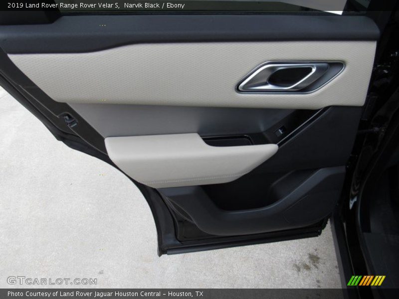 Narvik Black / Ebony 2019 Land Rover Range Rover Velar S