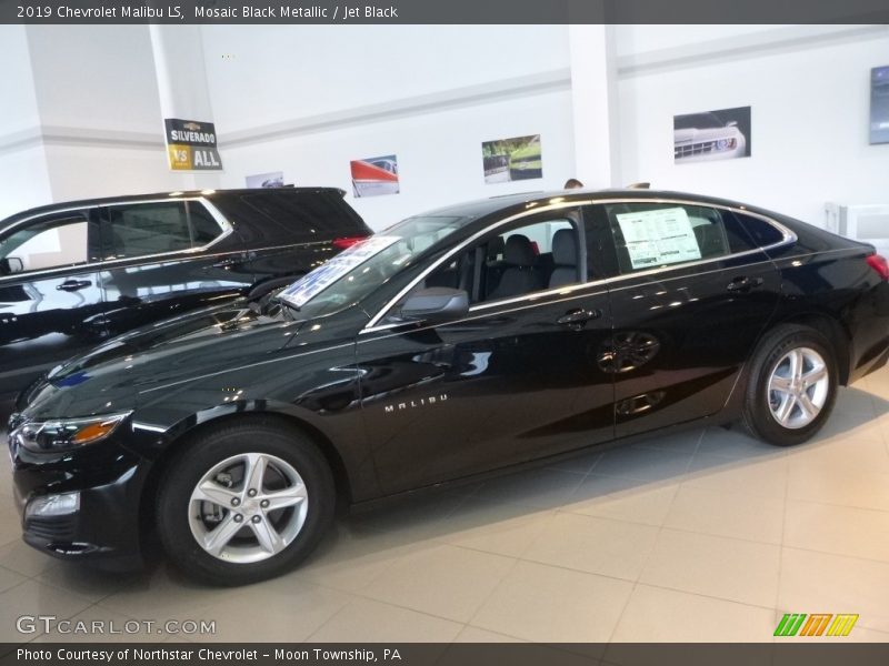 Mosaic Black Metallic / Jet Black 2019 Chevrolet Malibu LS
