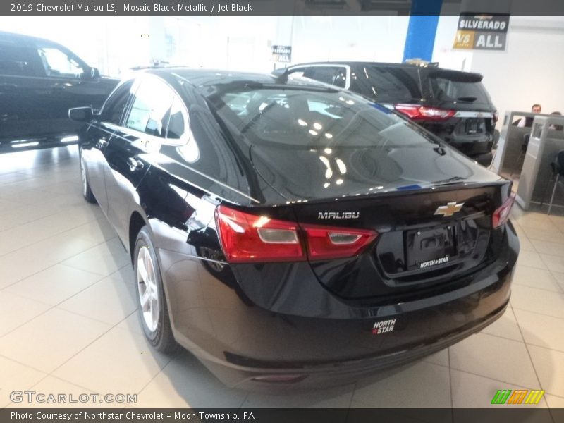 Mosaic Black Metallic / Jet Black 2019 Chevrolet Malibu LS