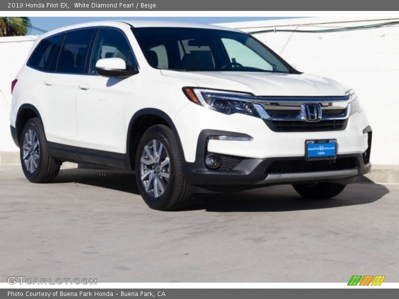 White Diamond Pearl / Beige 2019 Honda Pilot EX