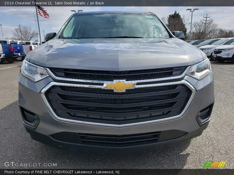 Satin Steel Metallic / Jet Black 2019 Chevrolet Traverse LS