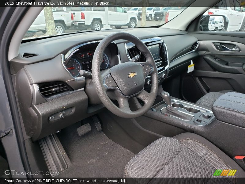Satin Steel Metallic / Jet Black 2019 Chevrolet Traverse LS