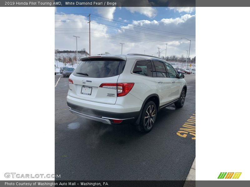White Diamond Pearl / Beige 2019 Honda Pilot Touring AWD