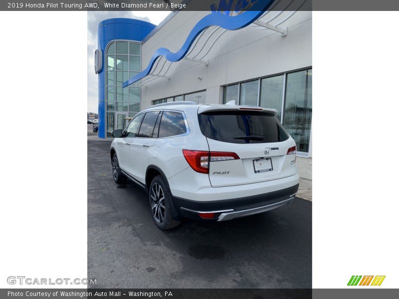 White Diamond Pearl / Beige 2019 Honda Pilot Touring AWD
