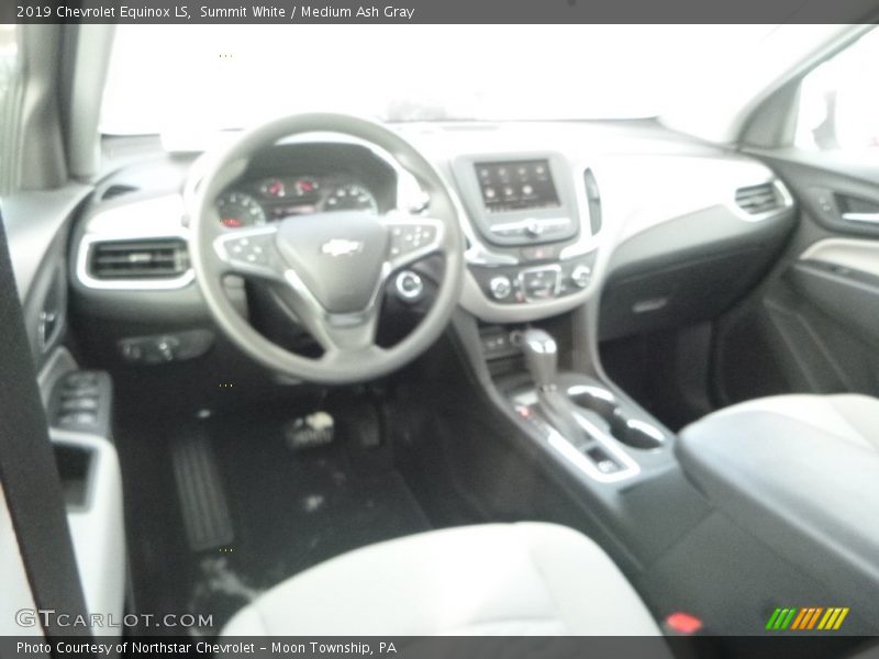 Summit White / Medium Ash Gray 2019 Chevrolet Equinox LS
