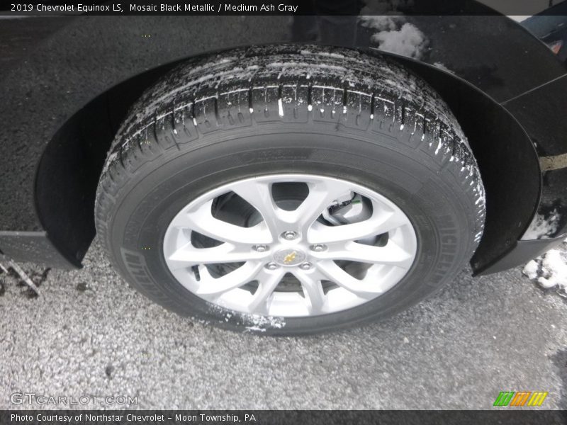 Mosaic Black Metallic / Medium Ash Gray 2019 Chevrolet Equinox LS