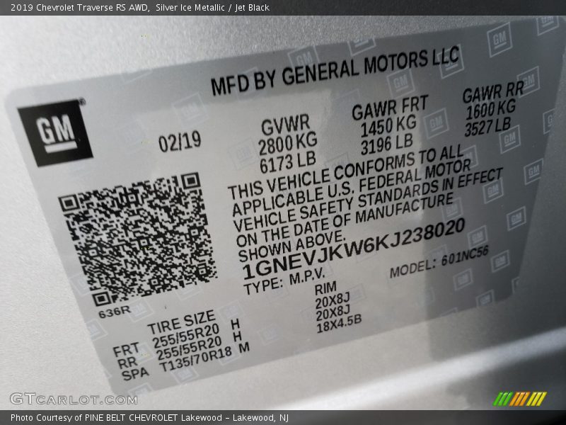 Silver Ice Metallic / Jet Black 2019 Chevrolet Traverse RS AWD