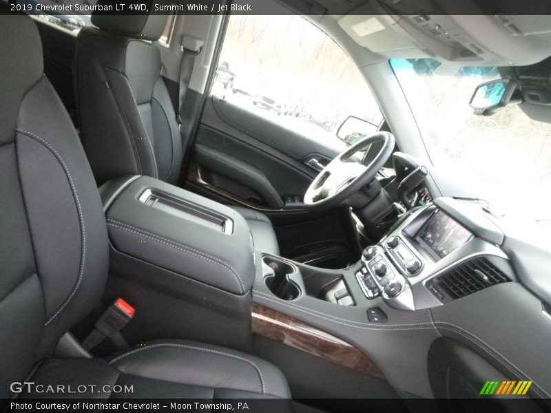 Summit White / Jet Black 2019 Chevrolet Suburban LT 4WD
