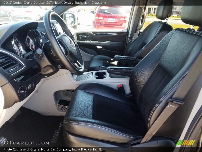 Black Onyx / Black/Light Graystone 2017 Dodge Grand Caravan SXT
