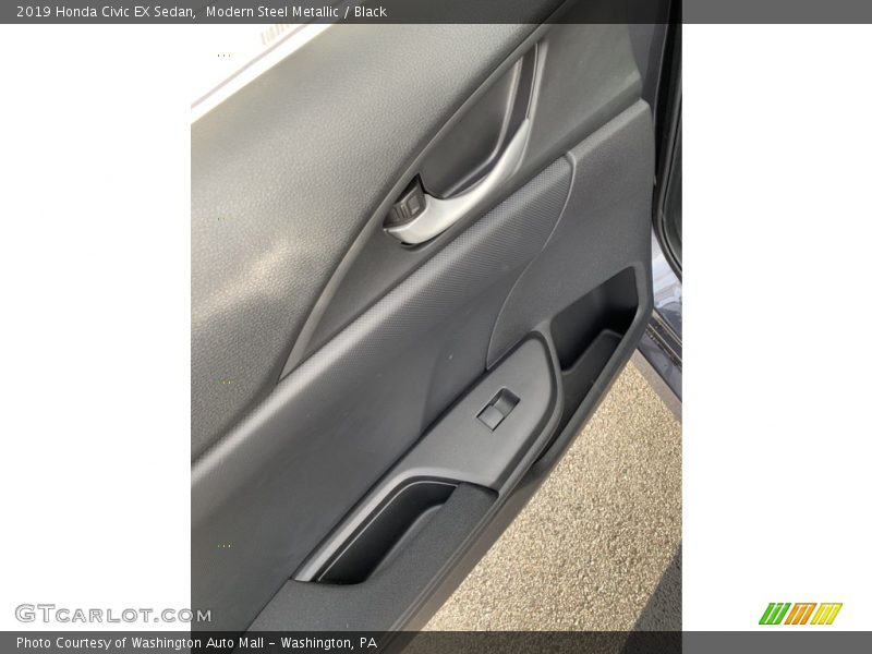 Modern Steel Metallic / Black 2019 Honda Civic EX Sedan