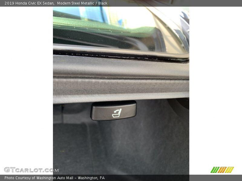 Modern Steel Metallic / Black 2019 Honda Civic EX Sedan