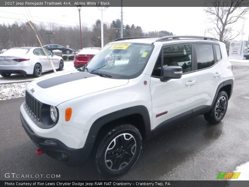 Alpine White / Black 2017 Jeep Renegade Trailhawk 4x4