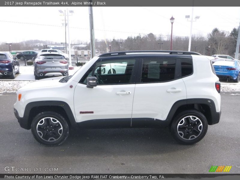 Alpine White / Black 2017 Jeep Renegade Trailhawk 4x4