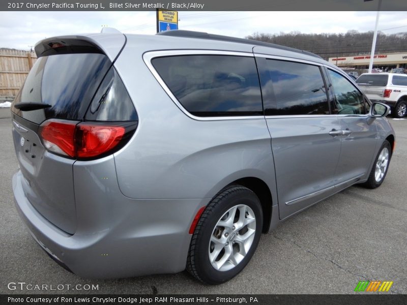 Billet Silver Metallic / Black/Alloy 2017 Chrysler Pacifica Touring L