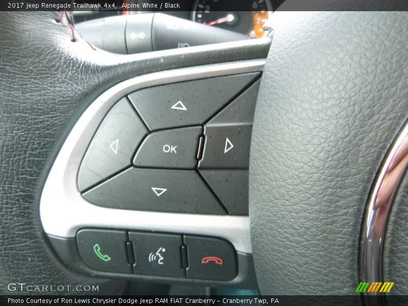 Alpine White / Black 2017 Jeep Renegade Trailhawk 4x4