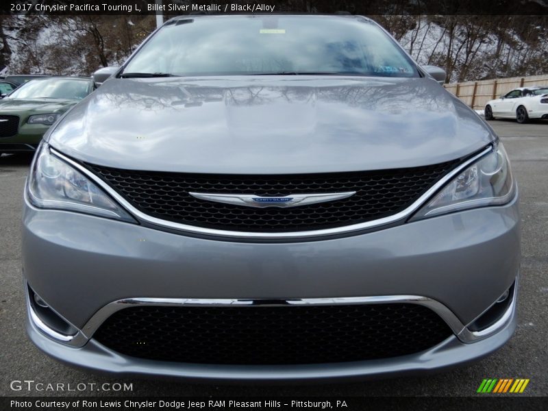 Billet Silver Metallic / Black/Alloy 2017 Chrysler Pacifica Touring L
