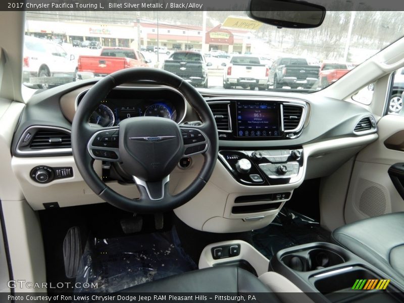 Billet Silver Metallic / Black/Alloy 2017 Chrysler Pacifica Touring L
