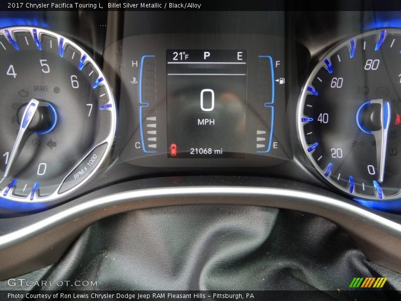 Billet Silver Metallic / Black/Alloy 2017 Chrysler Pacifica Touring L