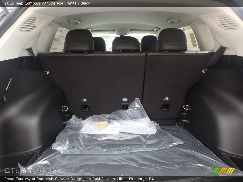 White / Black 2019 Jeep Compass Altitude 4x4