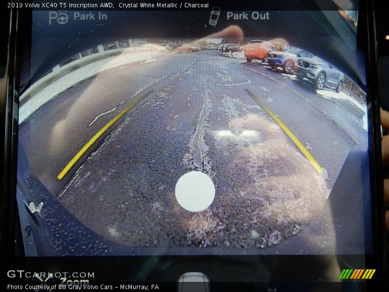 Crystal White Metallic / Charcoal 2019 Volvo XC40 T5 Inscription AWD
