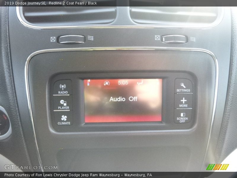 Redline 2 Coat Pearl / Black 2019 Dodge Journey SE