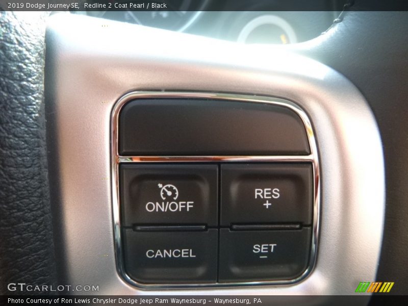 Redline 2 Coat Pearl / Black 2019 Dodge Journey SE