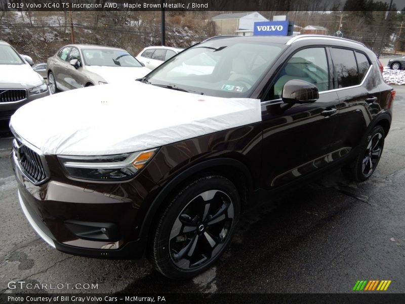 Maple Brown Metallic / Blond 2019 Volvo XC40 T5 Inscription AWD