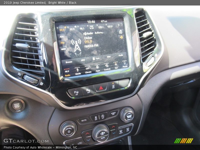 Bright White / Black 2019 Jeep Cherokee Limited
