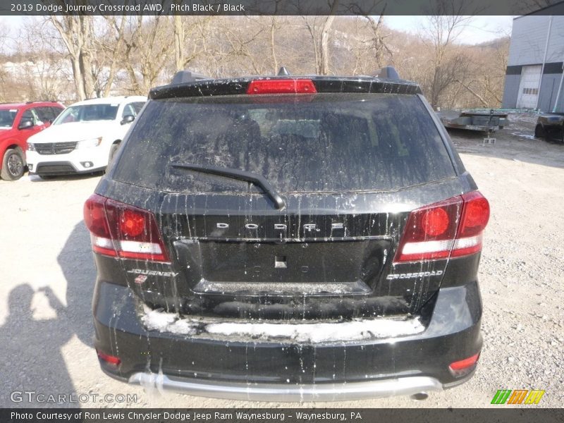 Pitch Black / Black 2019 Dodge Journey Crossroad AWD