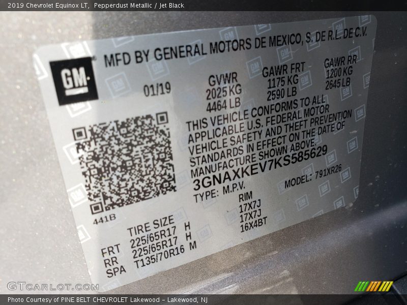 Pepperdust Metallic / Jet Black 2019 Chevrolet Equinox LT