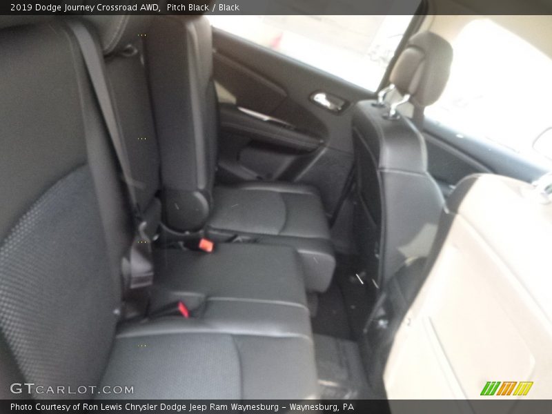 Pitch Black / Black 2019 Dodge Journey Crossroad AWD